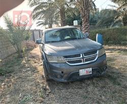دودج جورني